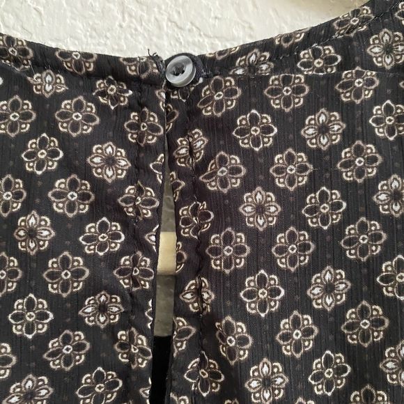 Abercrombie & Fitch Sleeveless Lined Floral Black White Swing‎ Dress Size XS - Picture 8 of 11